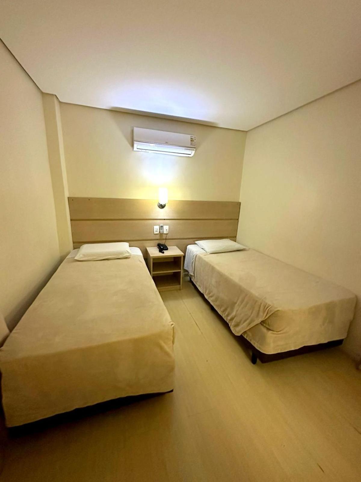 Umbu Hotel Porto Alegre - Centro Historico - Prox Aeroporto 15Min Room photo