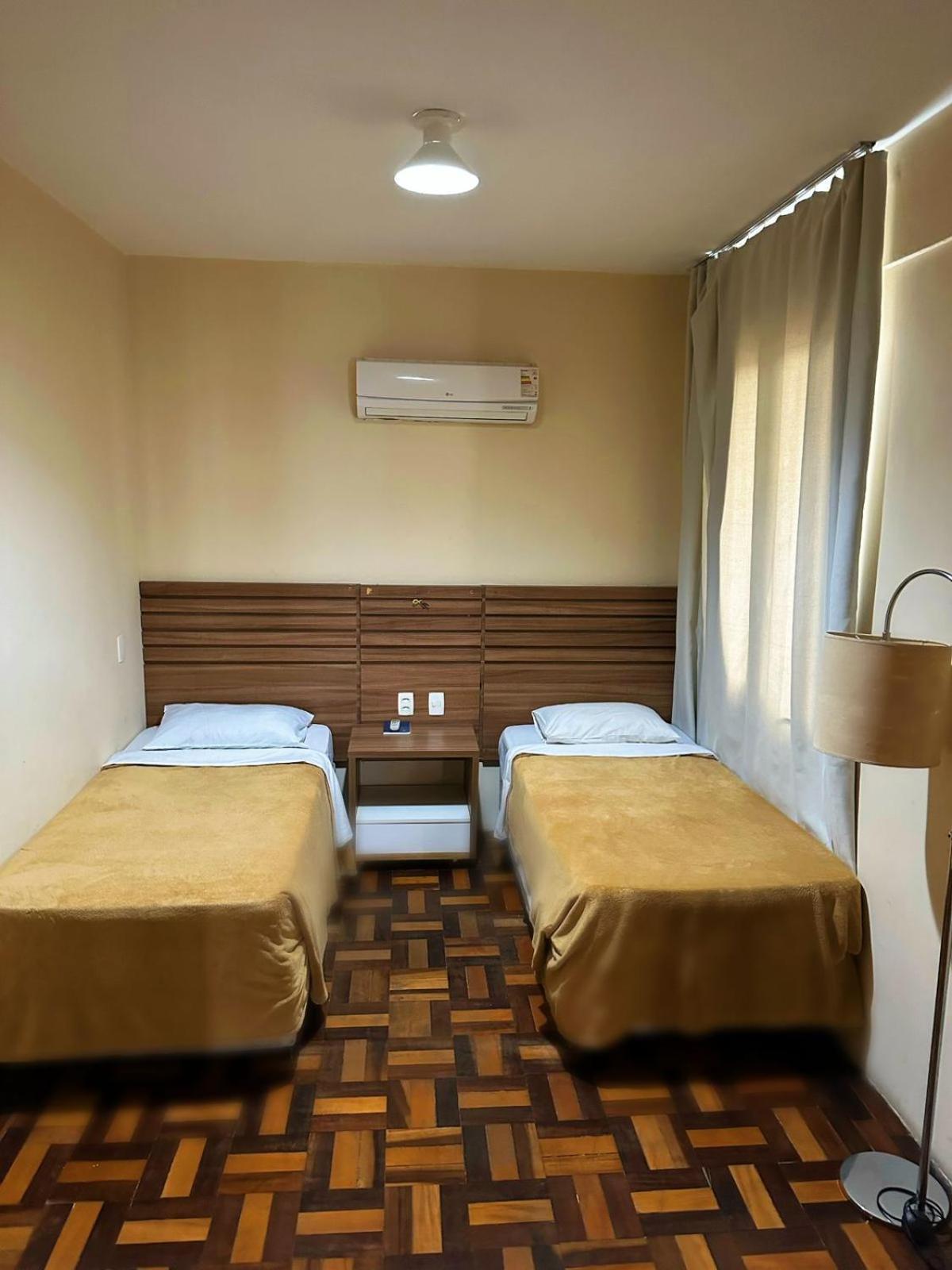 Umbu Hotel Porto Alegre - Centro Historico - Prox Aeroporto 15Min Room photo